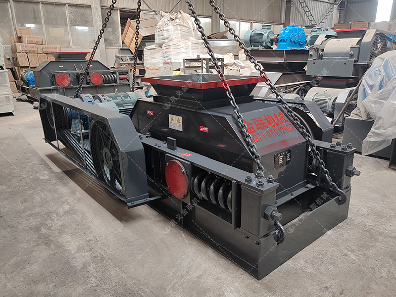 為何越來越多的礦山選擇雙齒輥而非顎式破碎機？這3點很關(guān)鍵！